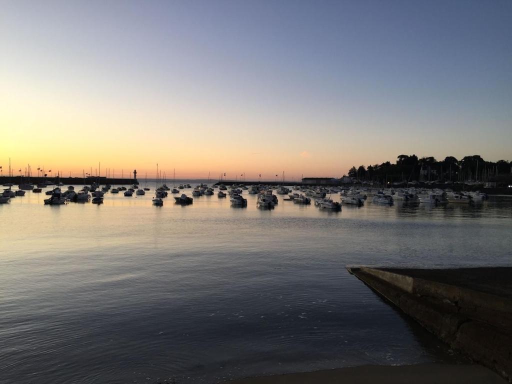 Spacieuse Maison Typique Pour 10 Personnes Vue Mer Plage A 10 Minutes A Pied- Ideale Pour Des Vacances Ou Un Weekend En Famille Ou Entre Amis Étables 외부 사진